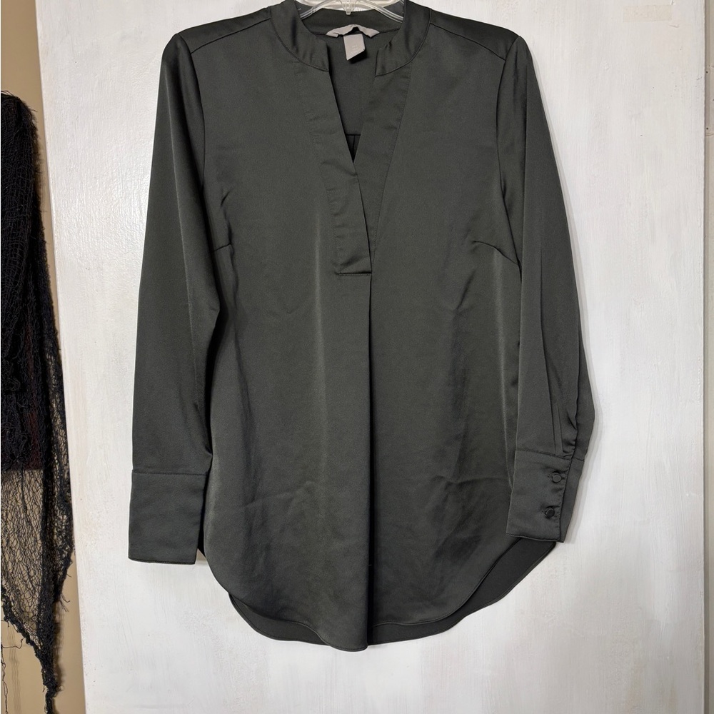 H&M Dark Olive Green Silky Blouse S